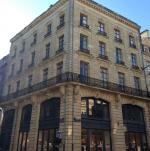 Façade avant et rue