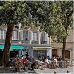 La Place Pasteur